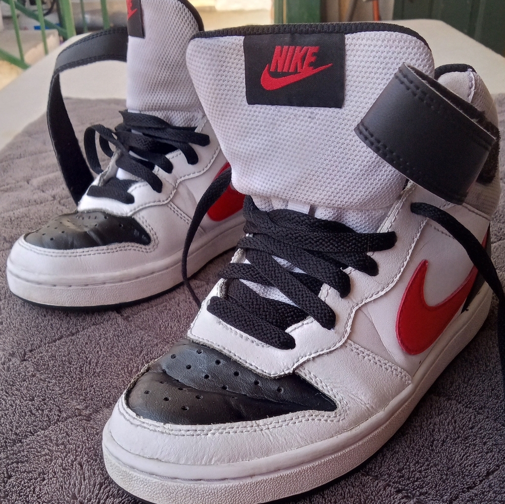 Nike high tops